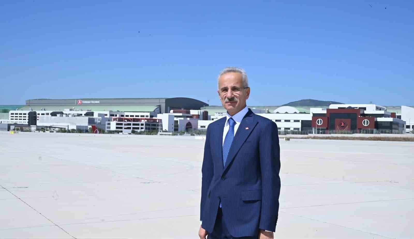 Ulaştırma ve Altyapı Bakanı Uraloğlu: 