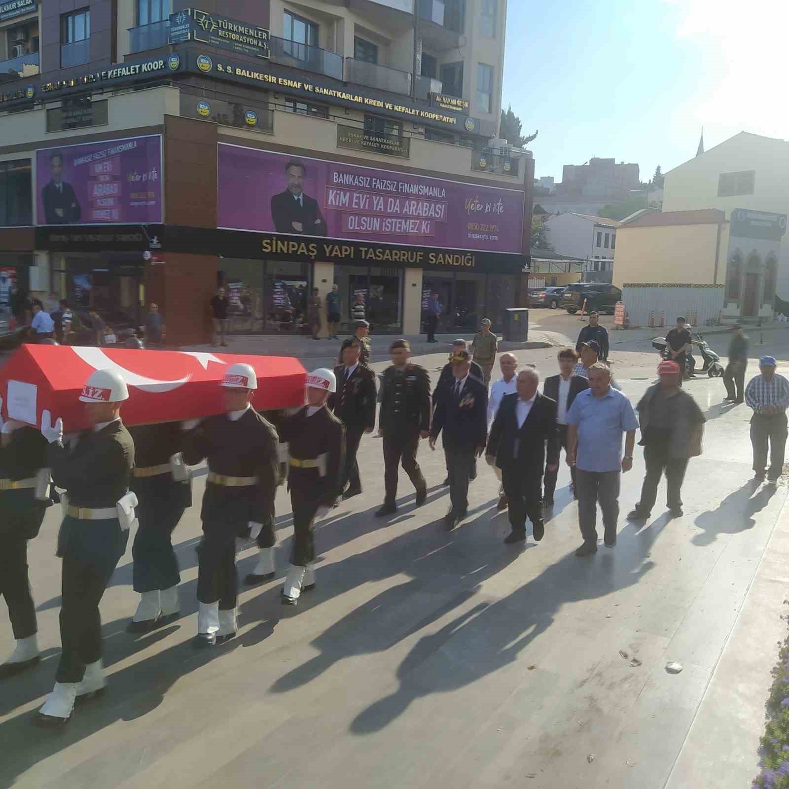 Kıbrıs Gazisi Mehmet Güneş son yolculuğuna uğurlandı 