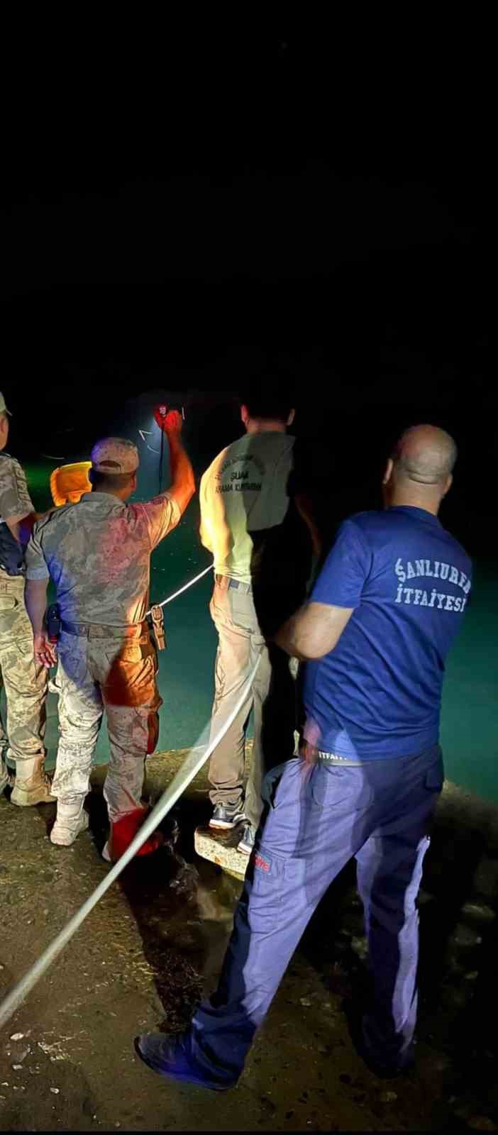 Siverek’te Fırat Nehri’ne giren 16 yaşındaki çocuk boğuldu 
