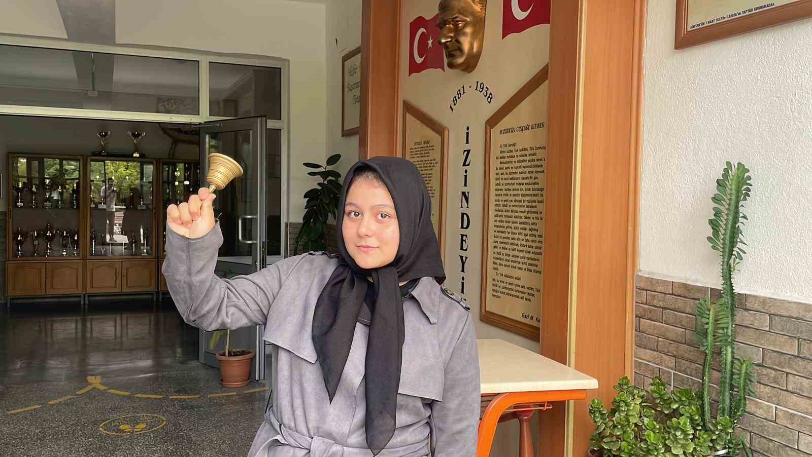 Karaman’da öğrenciler yeni eğitim öğretim yılına bando eşliğinde başladı 