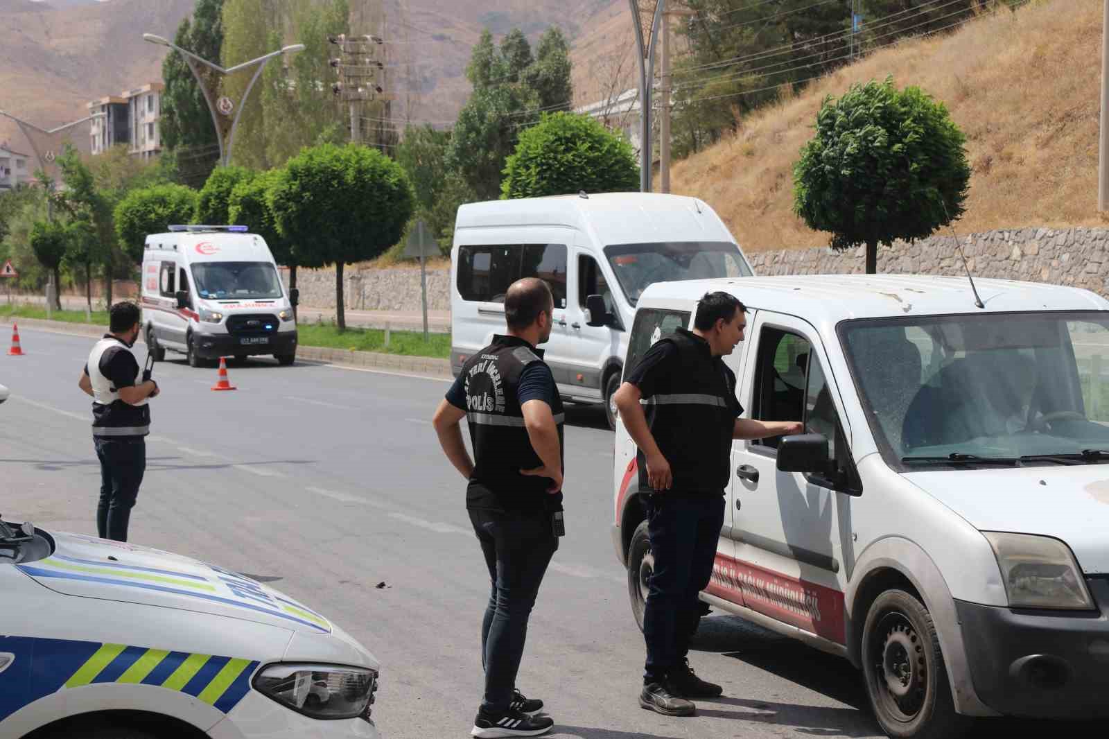 Bitlis’te şok uygulama: 8 bin 375 şahsın GBT’sine bakıldı
