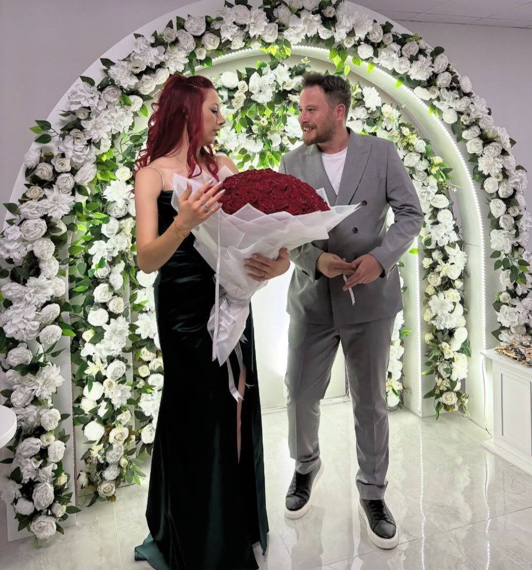 Nişanından 2 gün sonra kalp krizi geçiren genç DJ hayatını kaybetti 