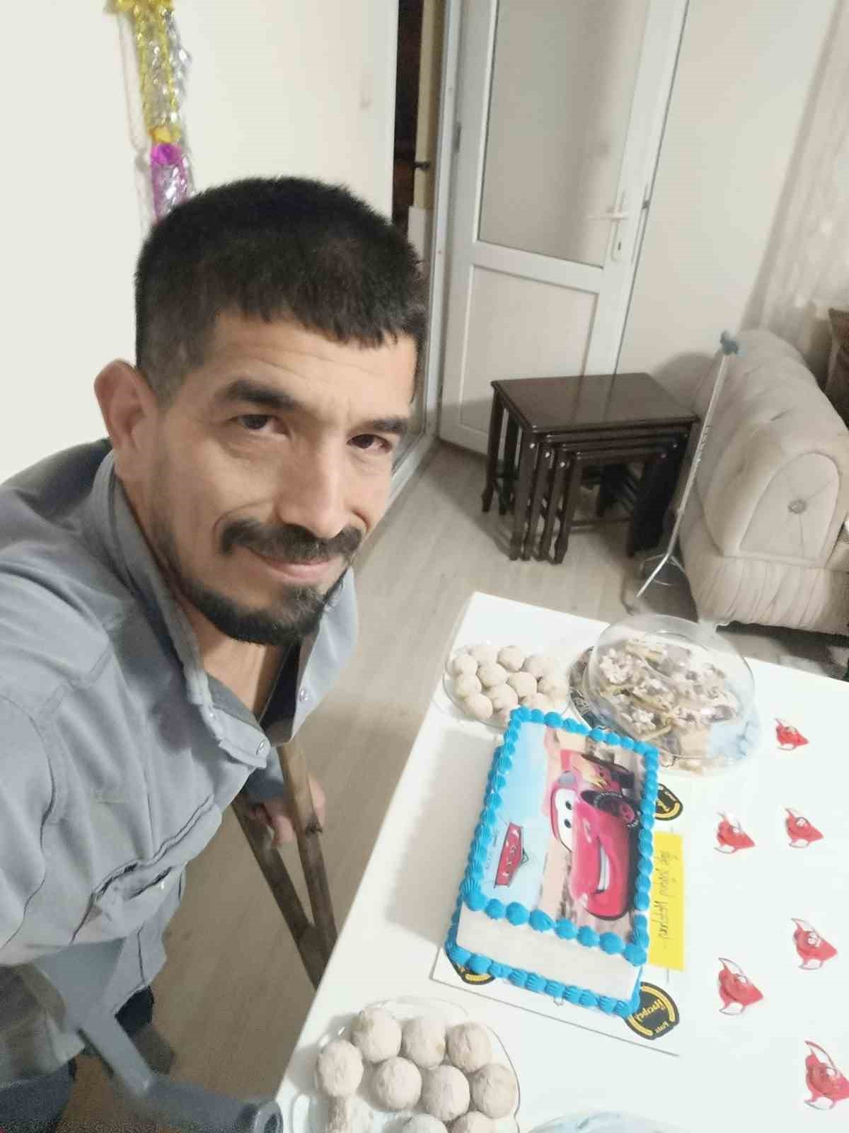 Tarsus’ta engelli adama bıçaklı saldırı