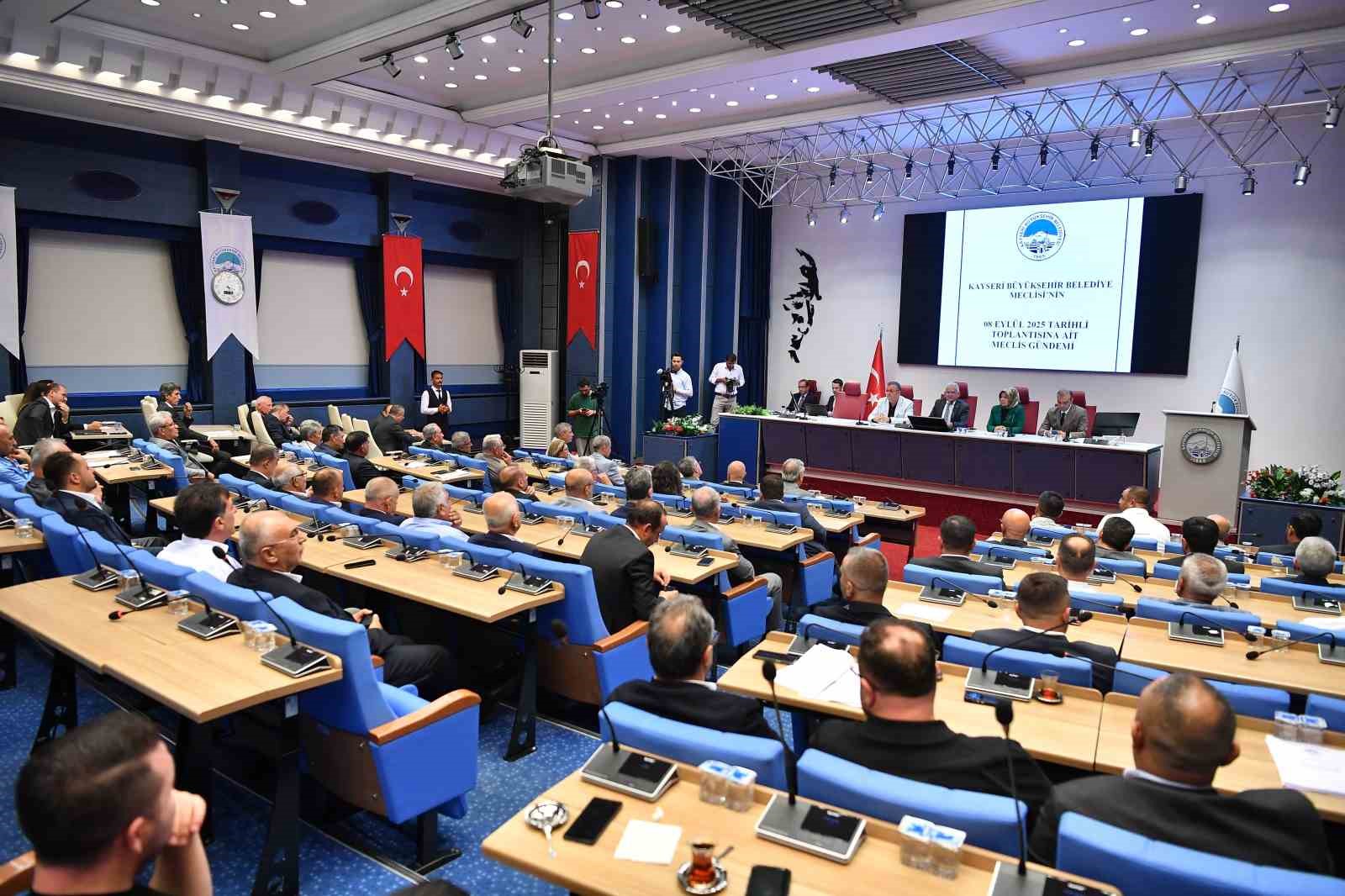 Büyükşehir Eylül Ayı Meclisi’nde, 82 madde görüşülerek karara bağlandı 