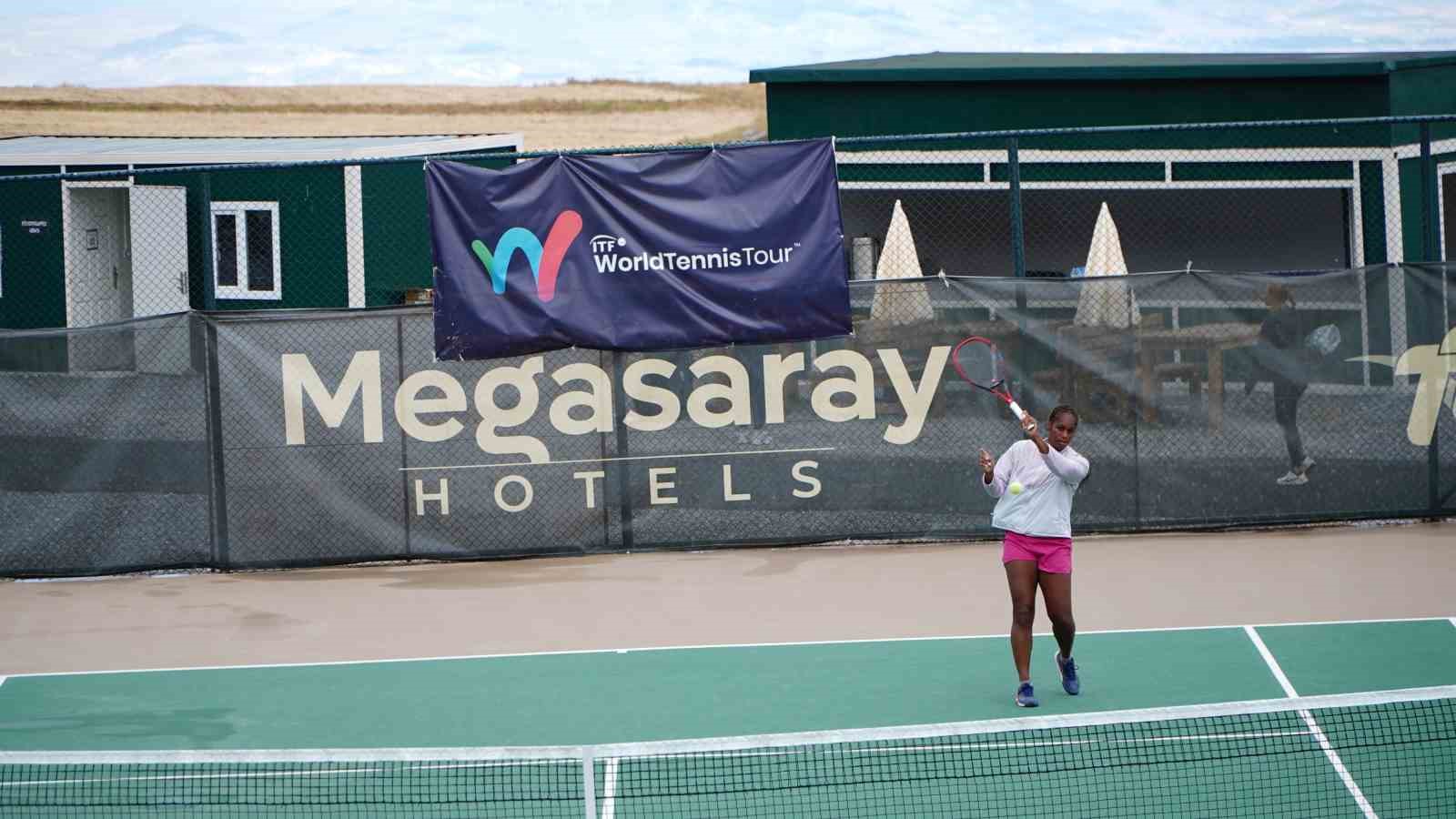 Dünya Tenis Turu bu yıl ikinci kez Erciyes’te start aldı 