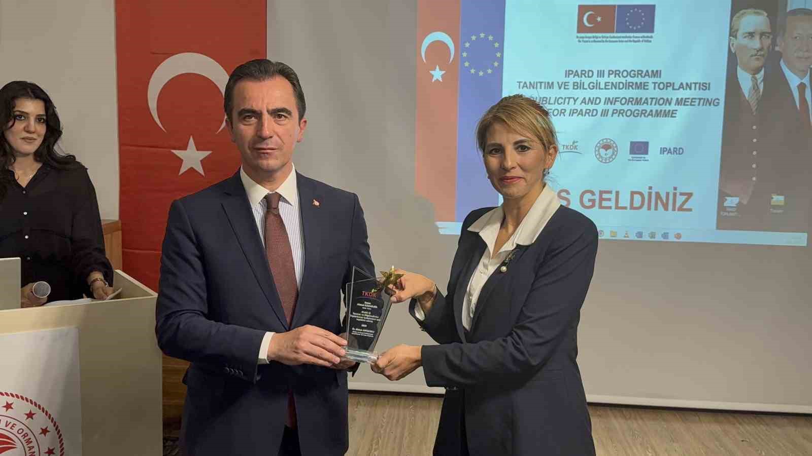 Vali Karakaya: 