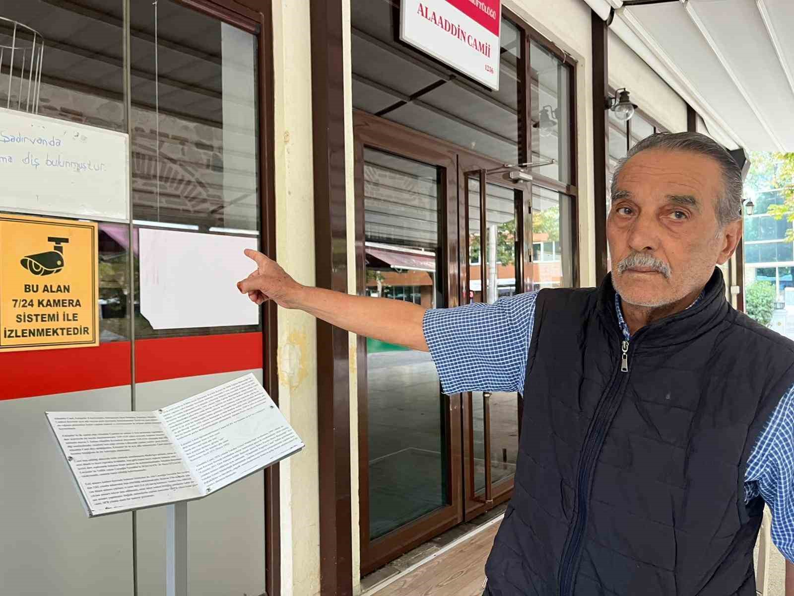 Camide unutulan dişlerin sahibi her yerde aranıyor 