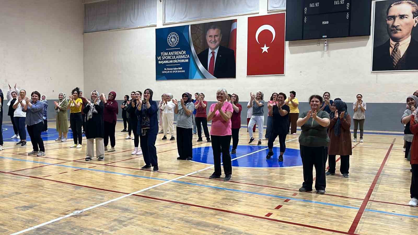 Karaman’da Halk Sağlığı Haftası’nda pilates etkinliği 