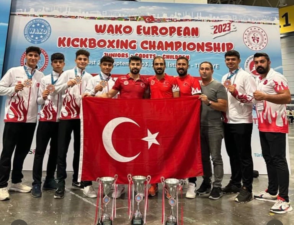 Avrupa şampiyonası İtalya’ya uçtular 