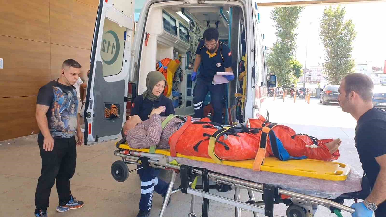 Üzerine sunta düşen işçinin bacakları kırıldı 