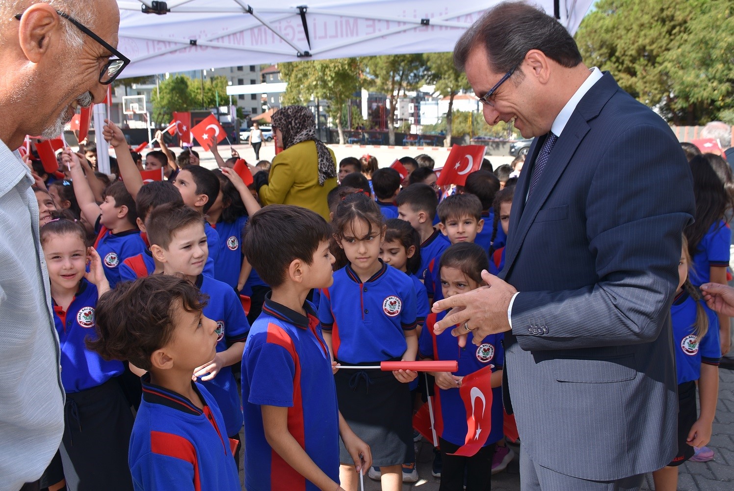 Salihli’de İlköğretim Haftası kutlandı 
