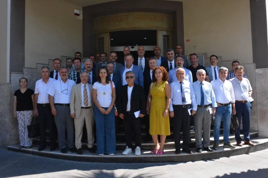 Manisa Ticaret Borsası’ndan öğrencilere eğitim desteği 