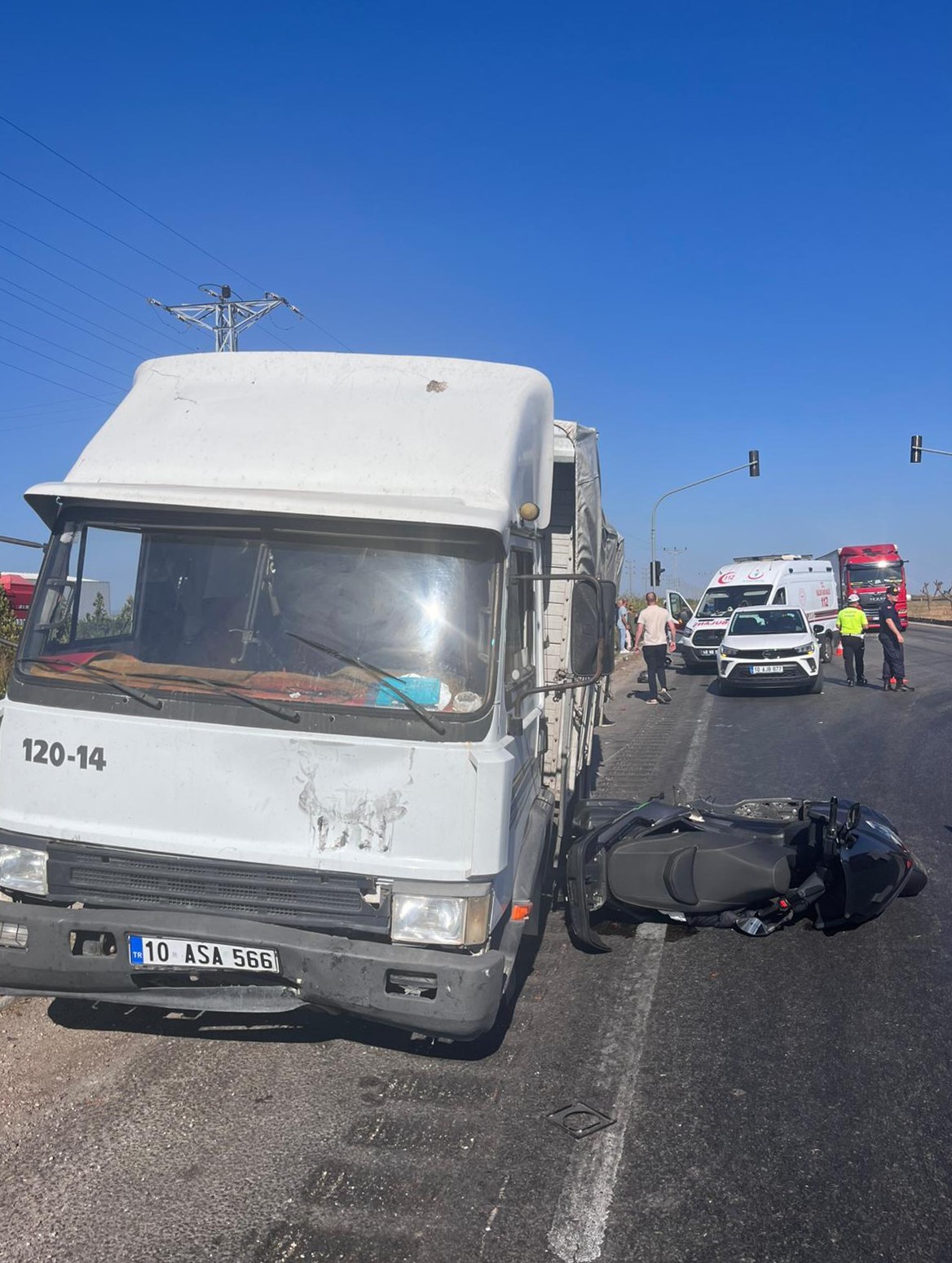 Kırmızı ışıkta feci kaza: 1 ölü, 1 yaralı 