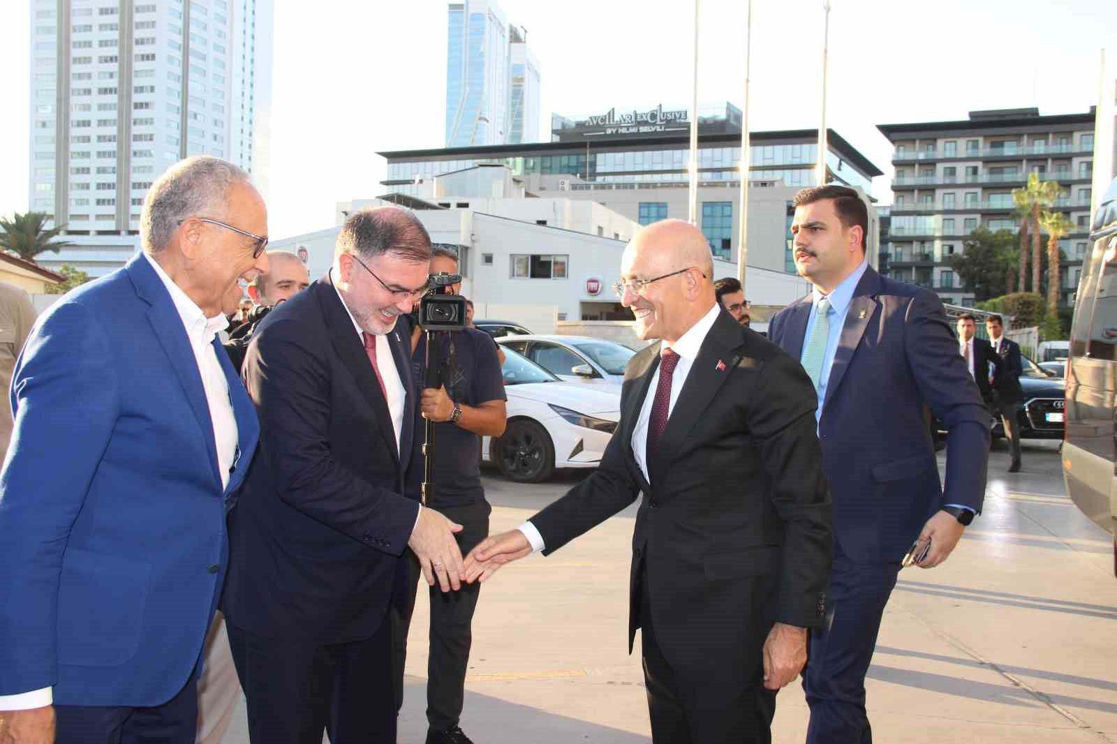Bakan Şimşek: 