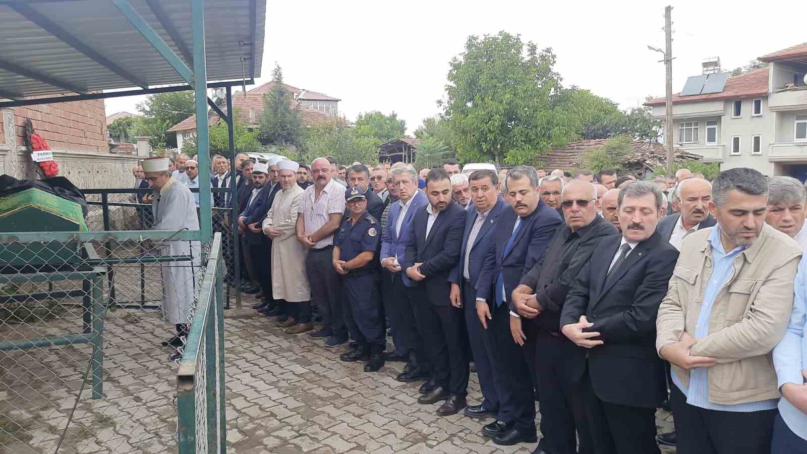 Vezirköprü Ziraat Odası Başkanı Kaya, son yolculuğuna uğurlandı