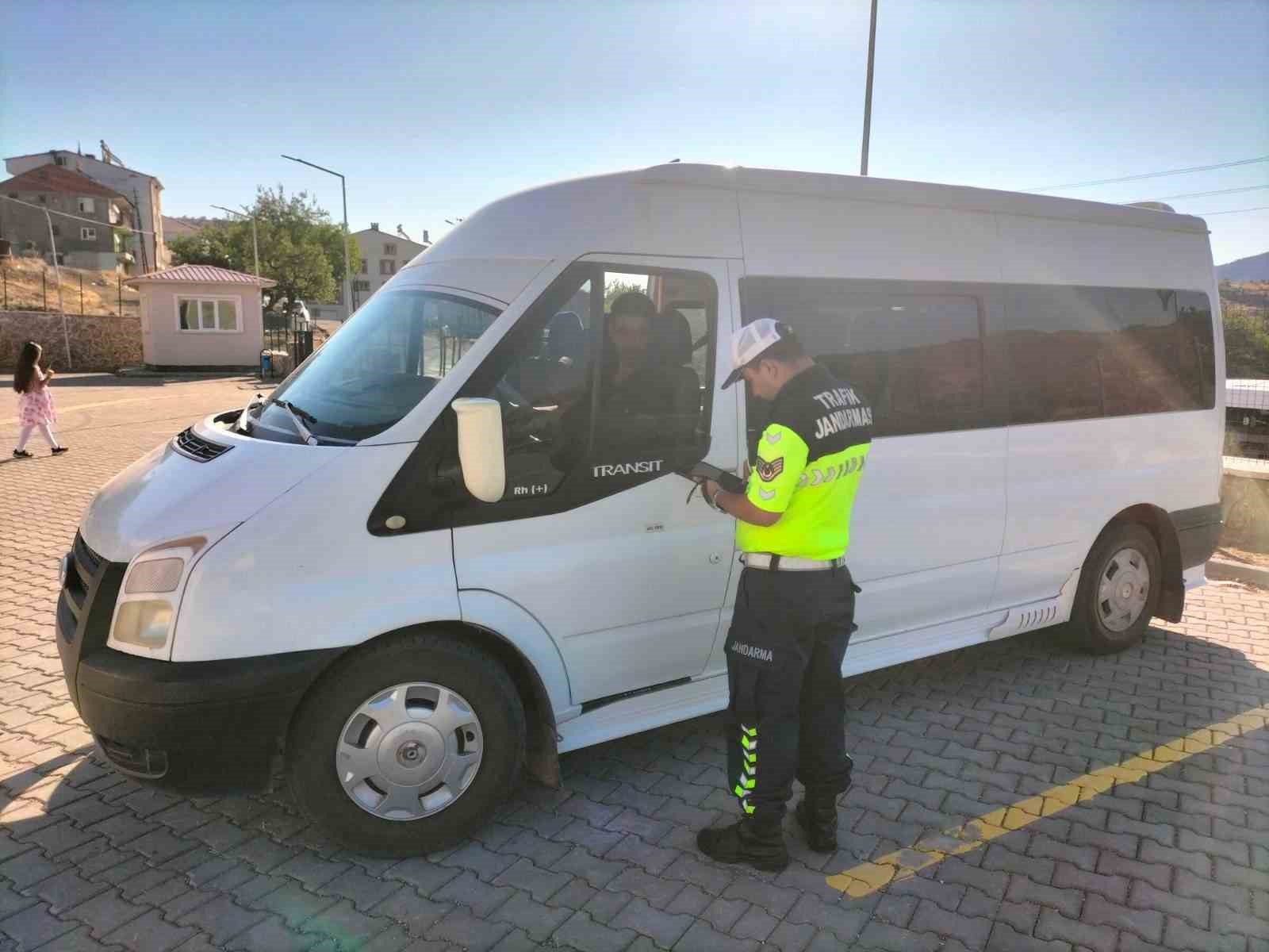 Bingöl’de okul çevreleri ve servisler denetlendi 