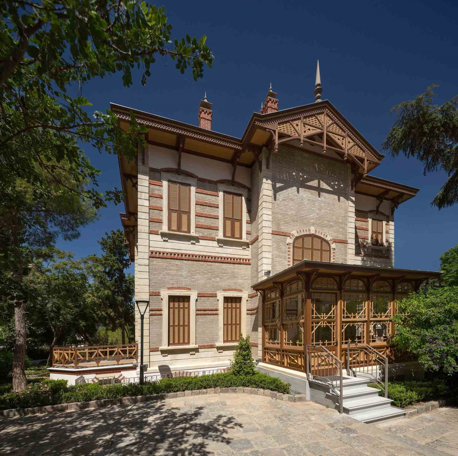 Arkas’tan İzmir’e altıncı sanat durağı: Arkas Sanat Göztepe açıldı 