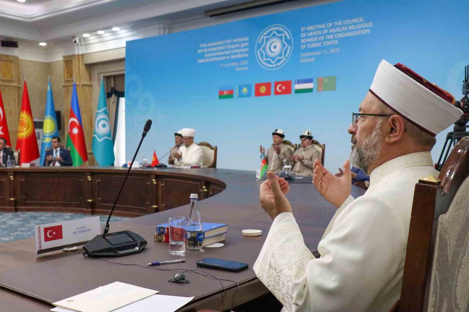 Diyanet İşleri Başkanı Erbaş Kırgızistan’da 