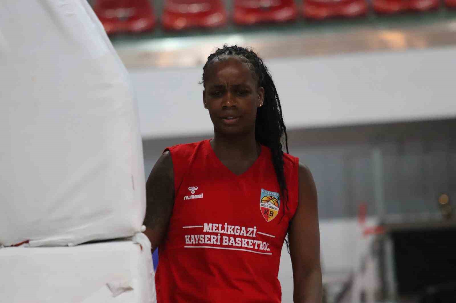 Melikgazi Basketbol yeni sezona hazırlanıyor 