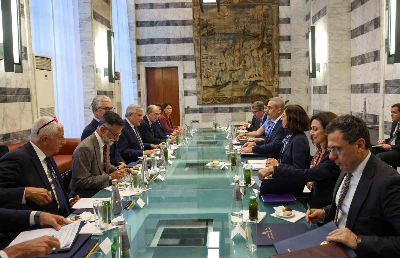 Dışişleri Bakanı Fidan, İtalya’da 