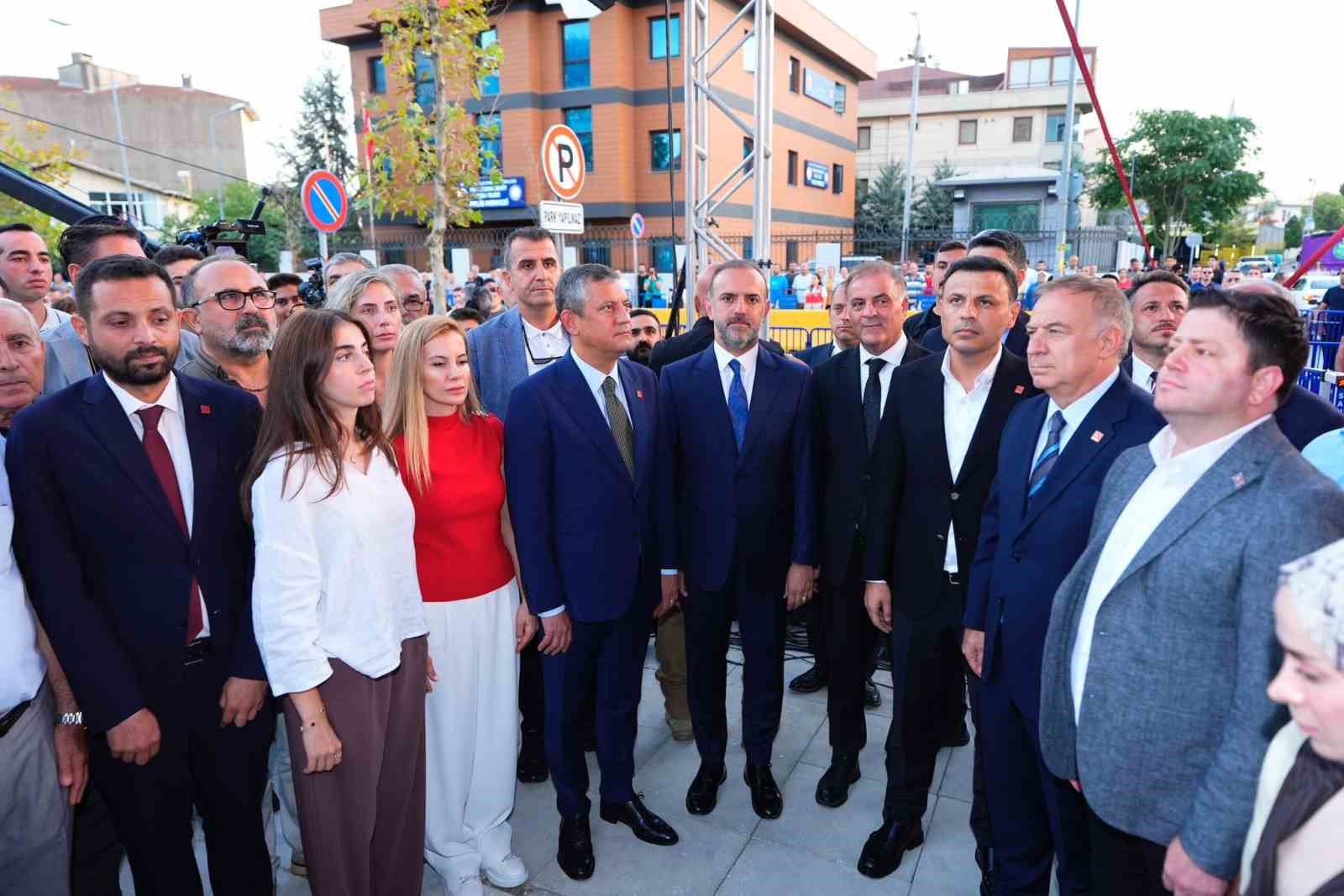 CHP Genel Başkanı Özel: 