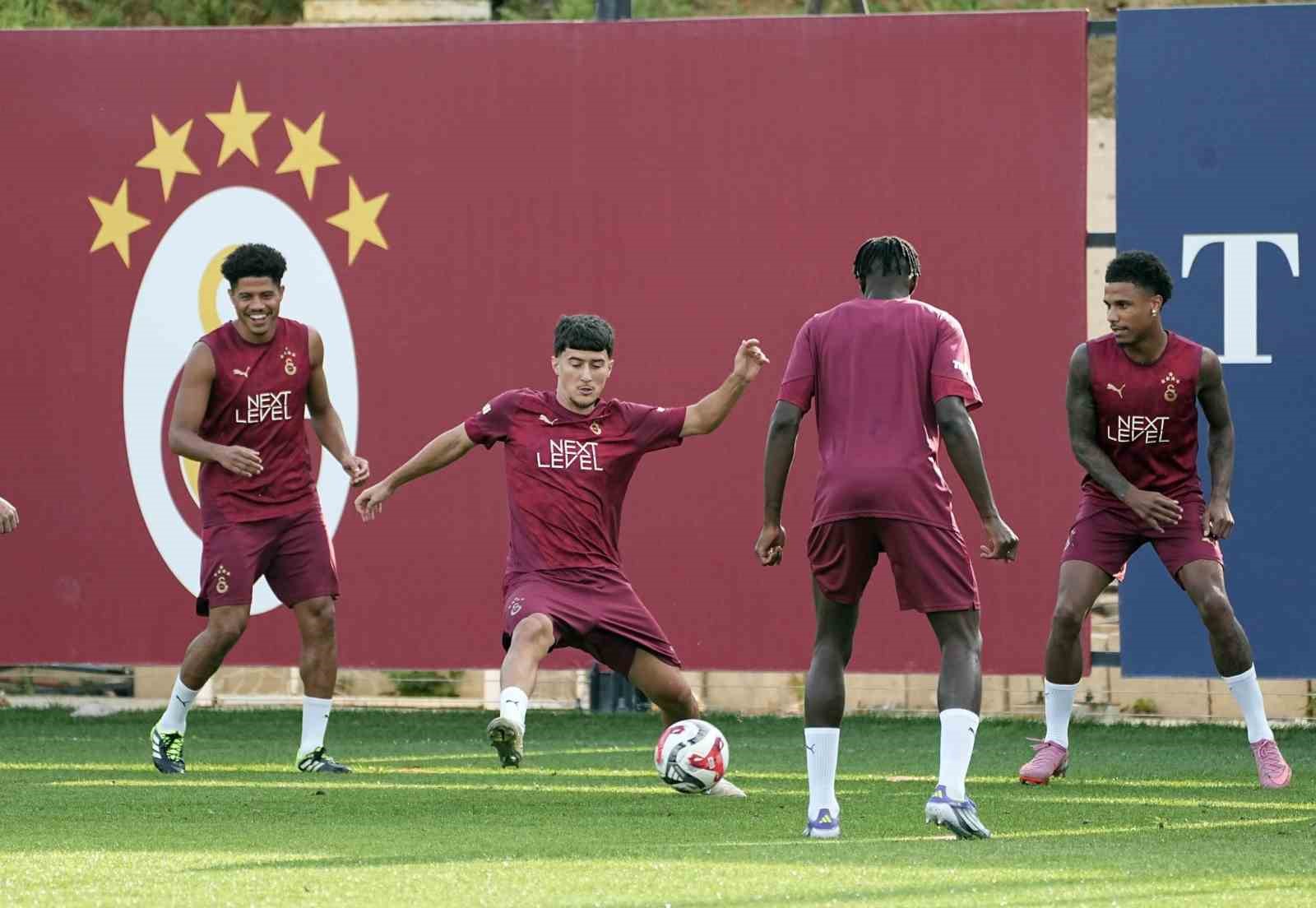 Galatasaray, Eyüpspor maçı hazırlıklarını tamamladı 